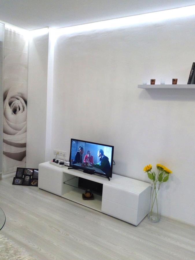 Apartment Silvi Varna Esterno foto